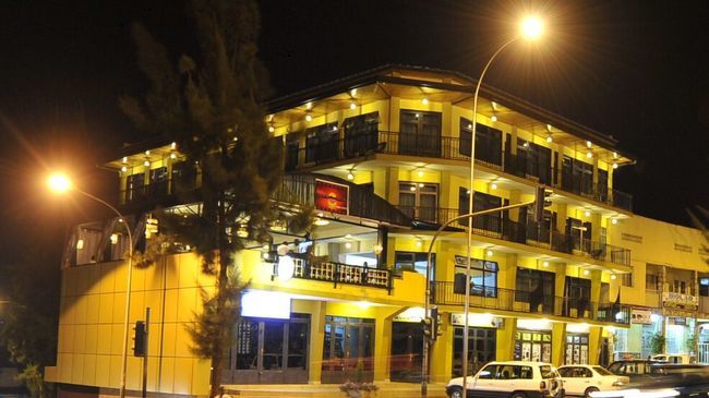 Gloria Hotel Кигали Экстерьер фото